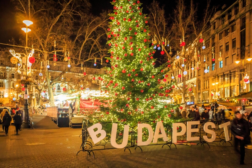 Βουδαπέστη /  Χριστούγεννα - Πρωτοχρονιά - Θεοφάνεια